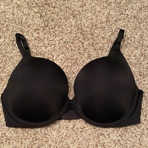 Victoria's Secret T-Shirt Push Up Full Coverage